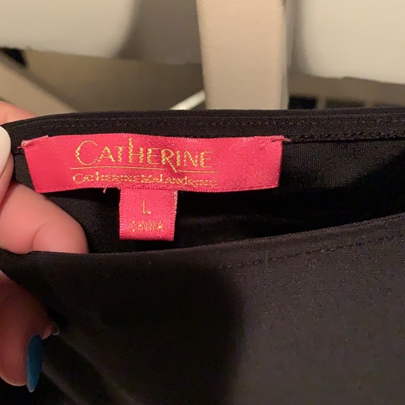 Black and blue top - Picture 2 of 3